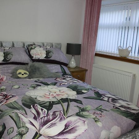 Ground Floor Apartment Монтроуз Екстериор снимка