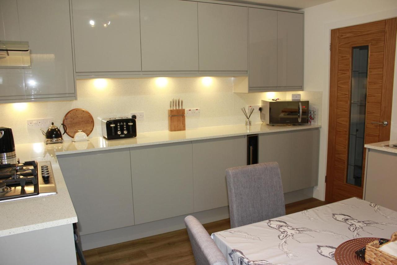 Ground Floor Apartment Монтроуз Екстериор снимка